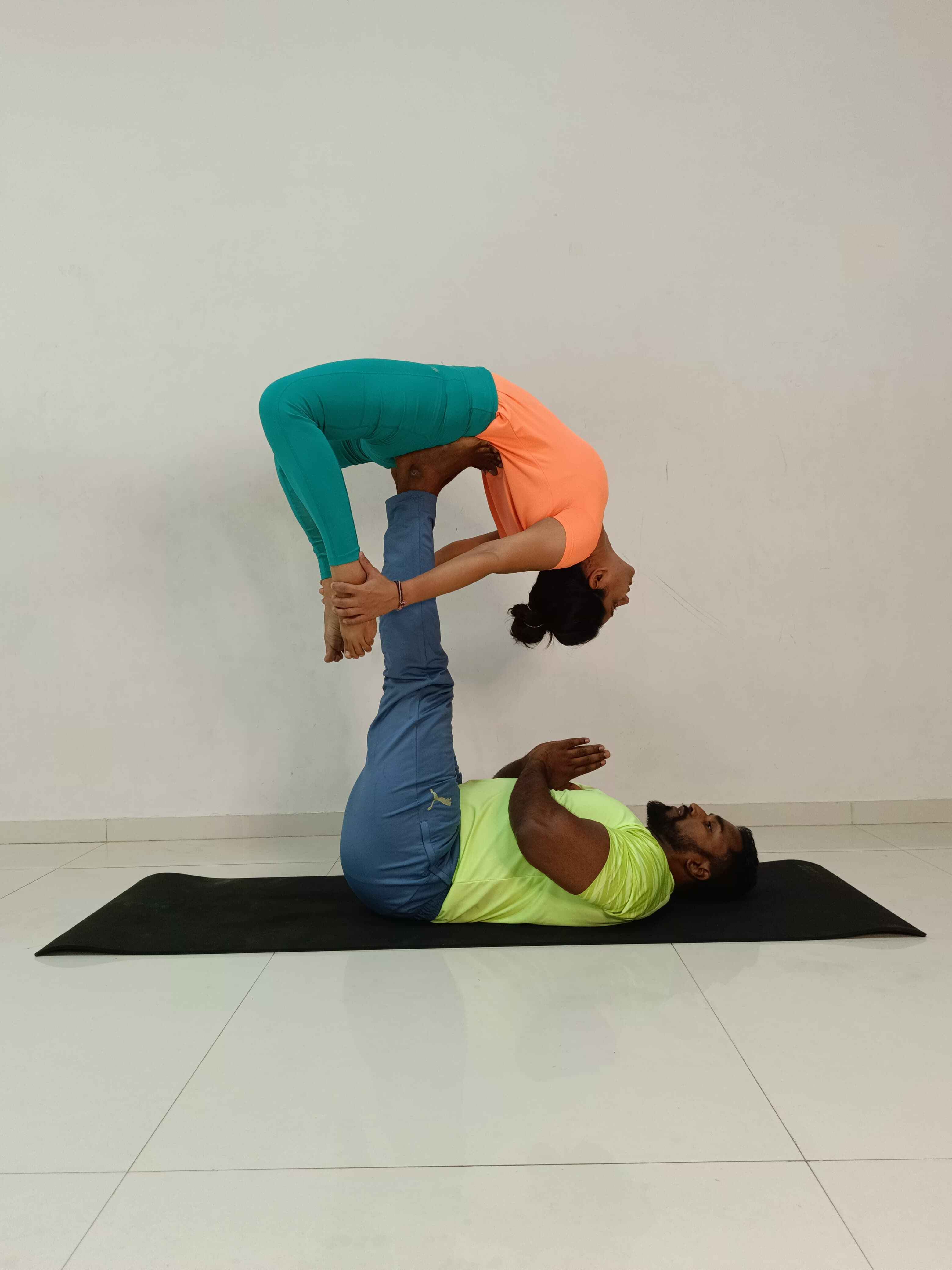 Partner Acro Yoga
