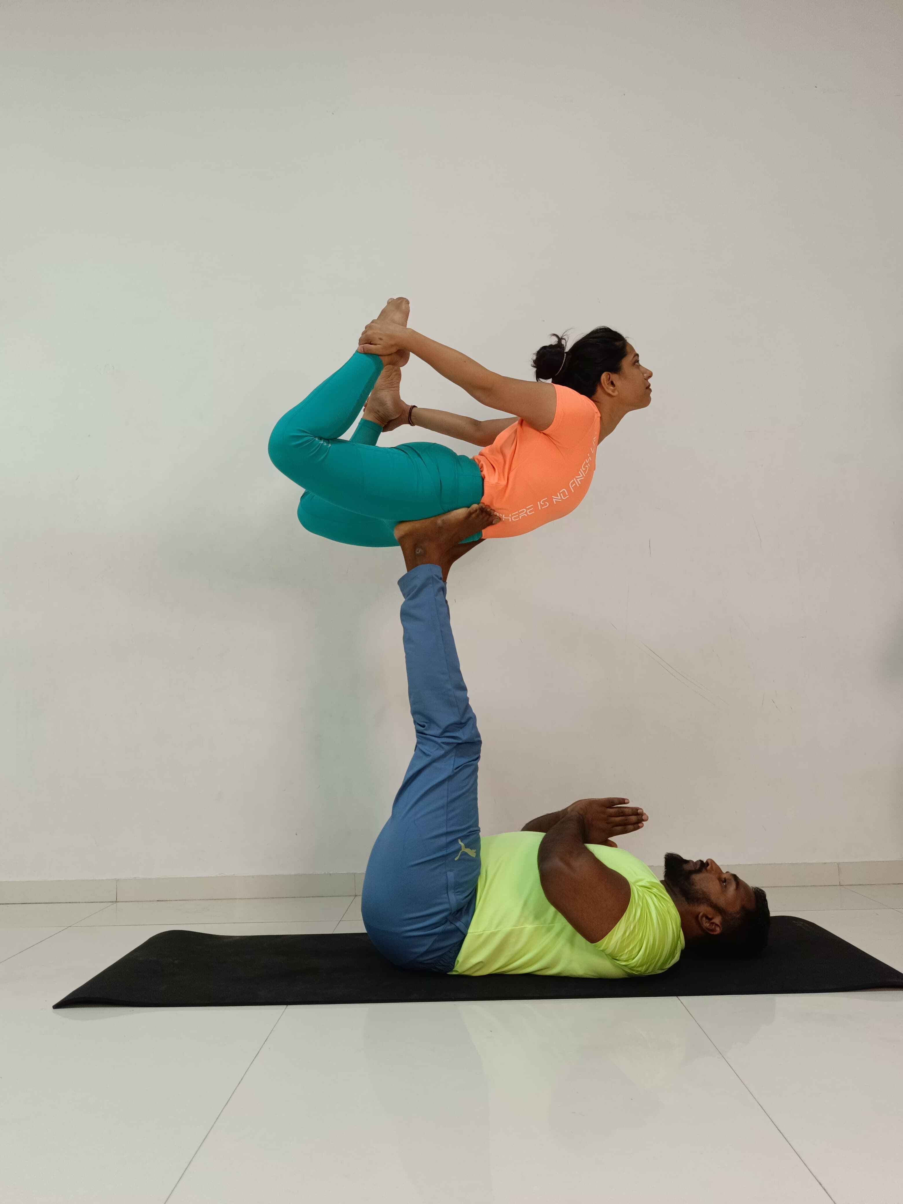 Acro Yoga